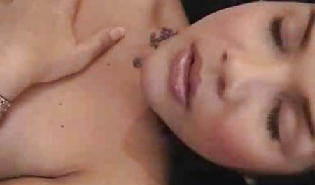 مالاتو با یک دیک بزرگ جوجه ای شیرین در سوراخ لعنتی دختران سکسی فیلم