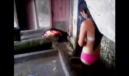 دو لزبین آبدار سکس دختر امپراطور به خوبی روی نیمکت هستند